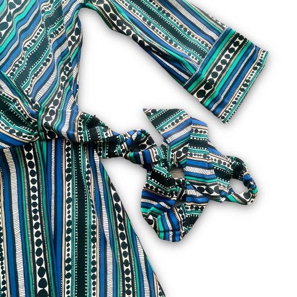 Laundry by Design Green/Black/Blue Geometric Print Wrap Dress Sz M Casual Sleek - Picture 3 of 9